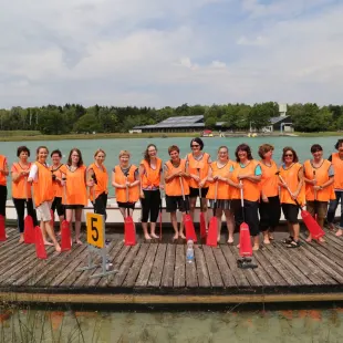 Vorschaubild „Drachenboot“