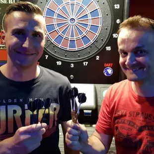 Vorschaubild „Darts“