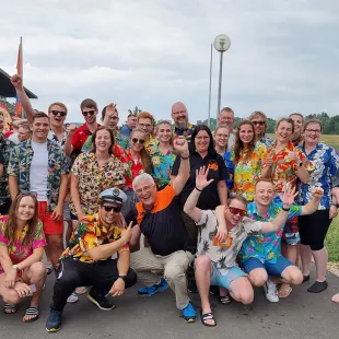 Das Team des Finanzamts Ansbach wurde zum originellsten Drachenboot-Team gekürt.