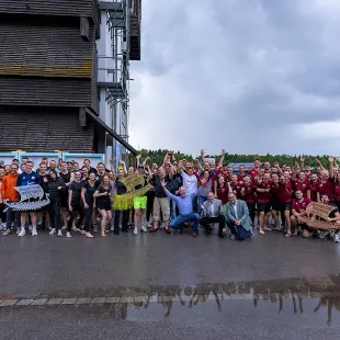 Vorschaubild „bfg Drachenbootrennen 2025 Siegerehrung“