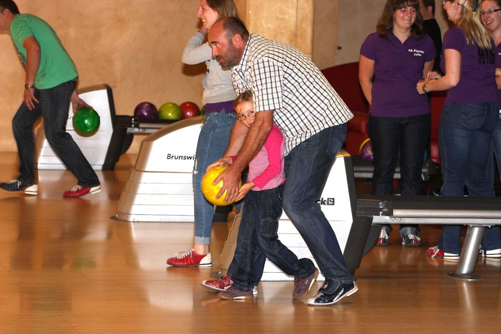 2012 Bayernturnier: Bowling und Kicker