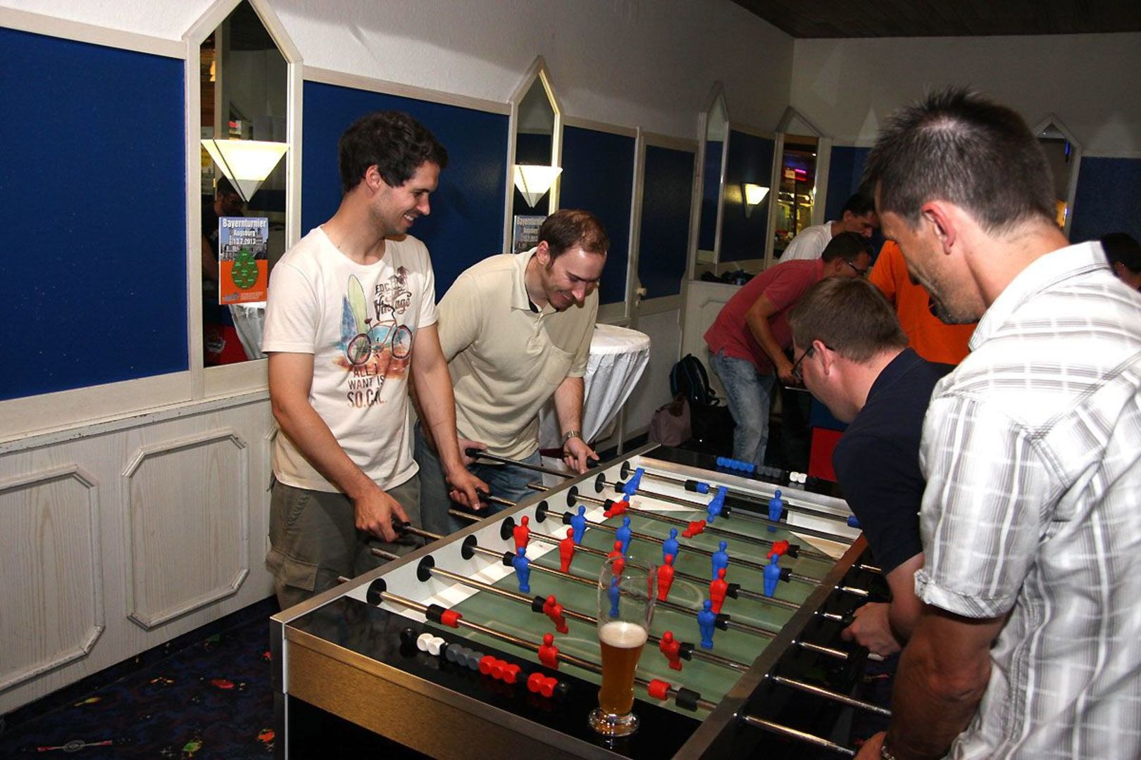 2013 Bayernturnier: Bowling und Kicker