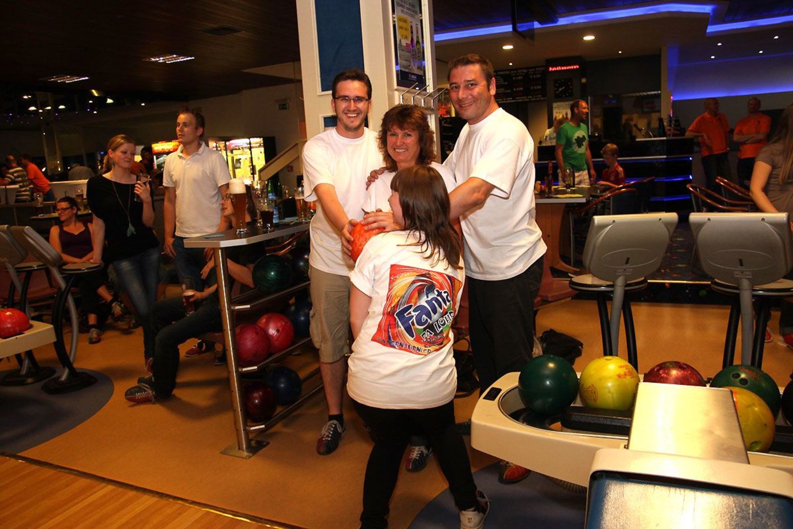 2013 Bayernturnier: Bowling und Kicker