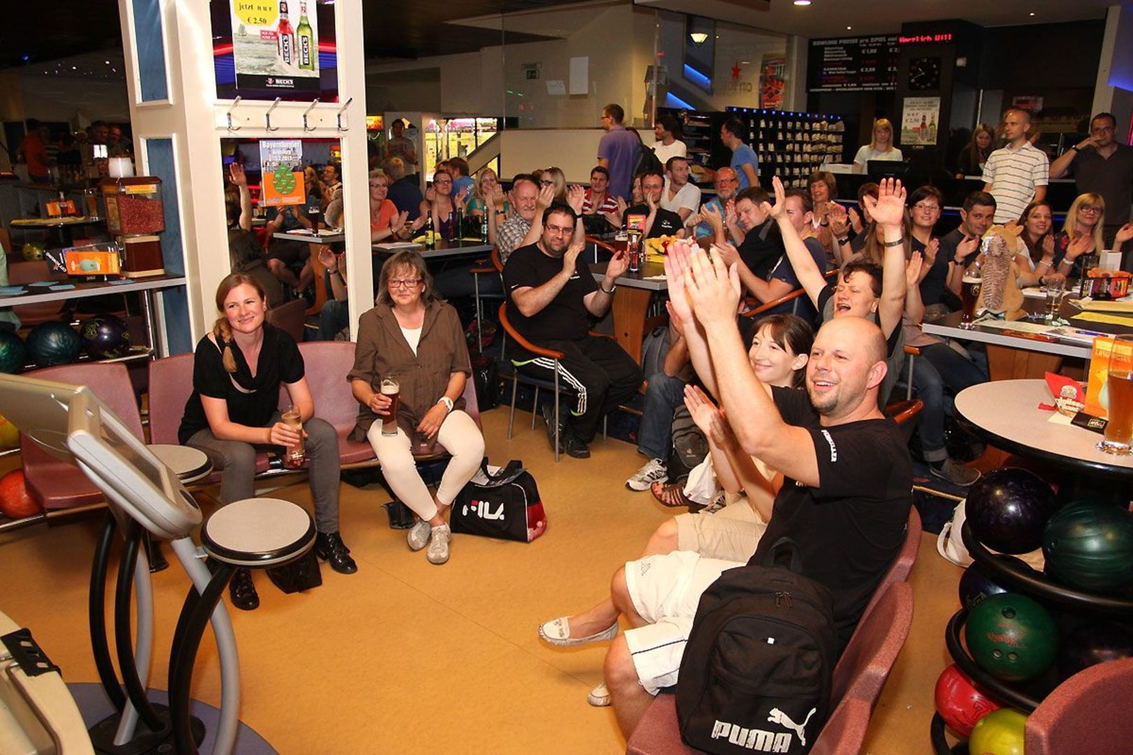 2013 Bayernturnier: Bowling und Kicker