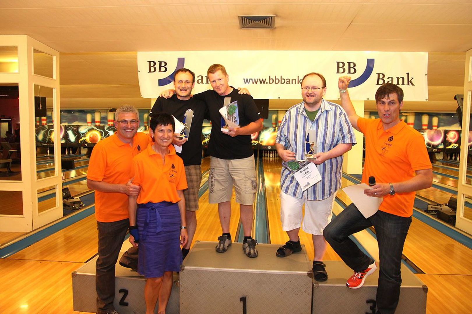 2013 Bayernturnier: Bowling und Kicker
