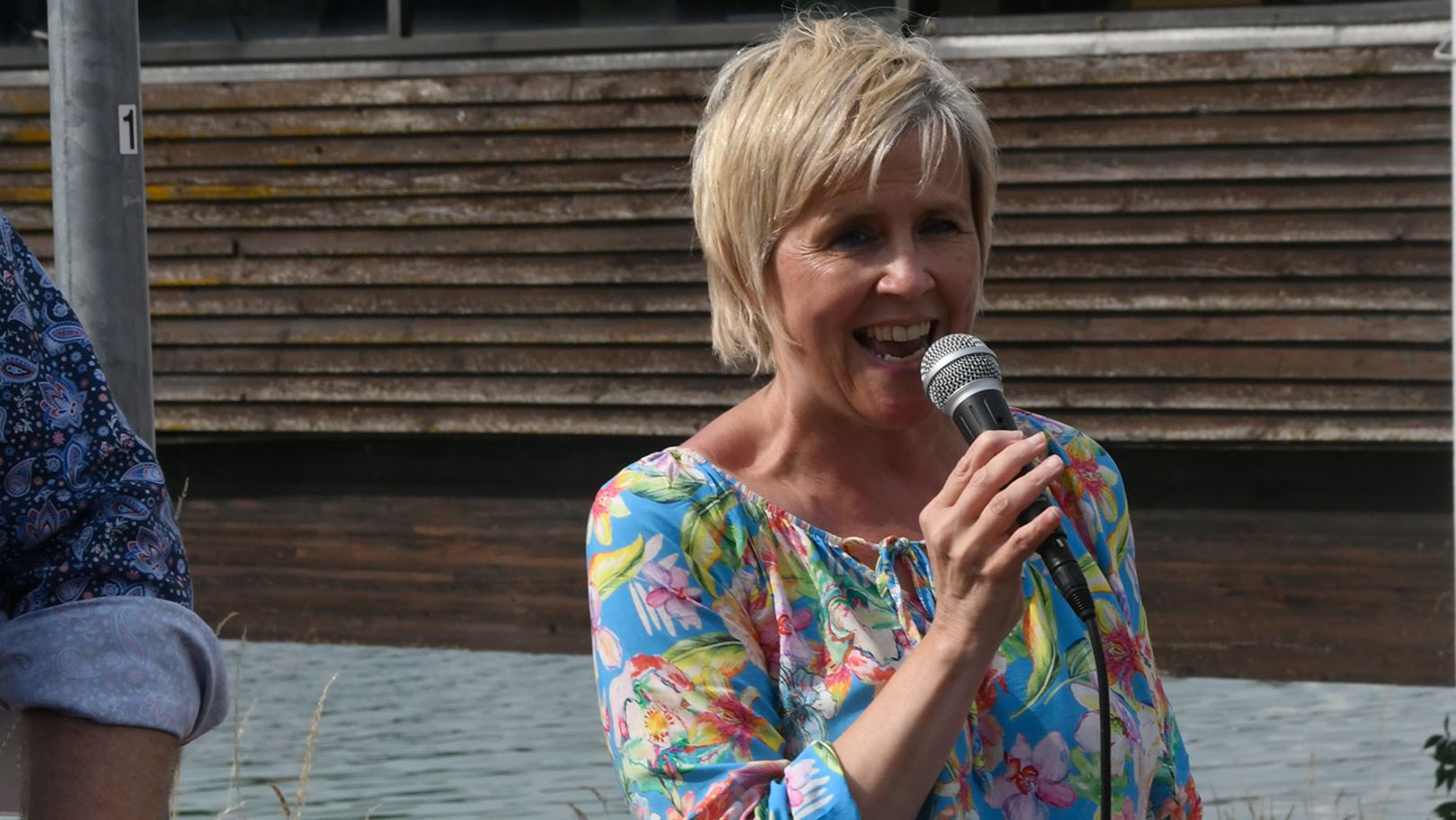 Birgit Fuchs während der Siegerehrung.