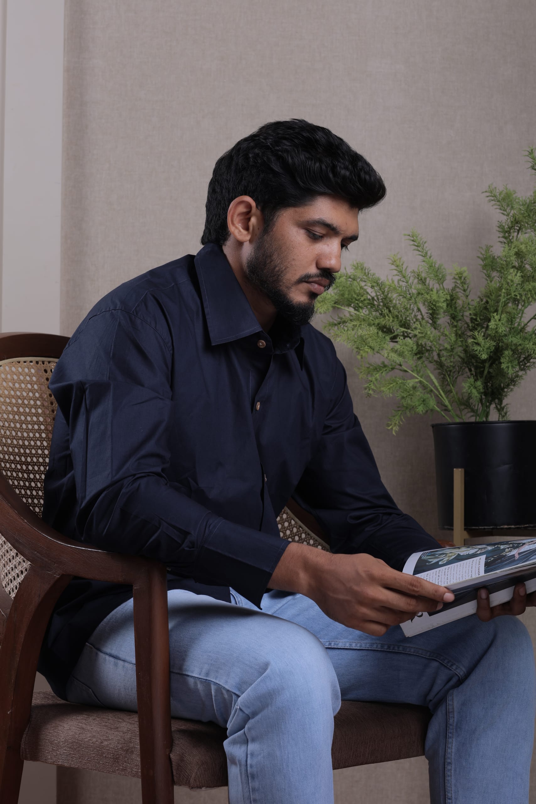 BottaniCotton Rich Navy Blue Poplin Shirt - Image 10