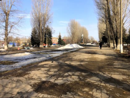 Работы по благоустройству в Тольятти обещают завершить не позднее 1 сентября