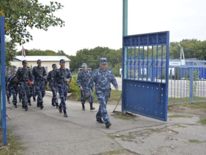 Курсанты первого года обучения Самарского юридического института пробежали свой первый марш-бросок