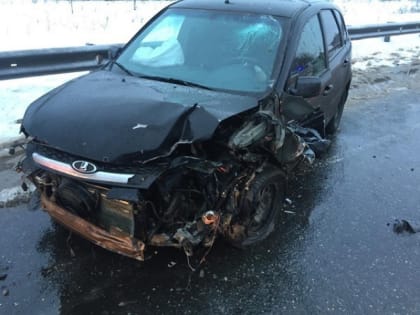 Практически лоб в лоб: под Сызранью разбились две легковушки