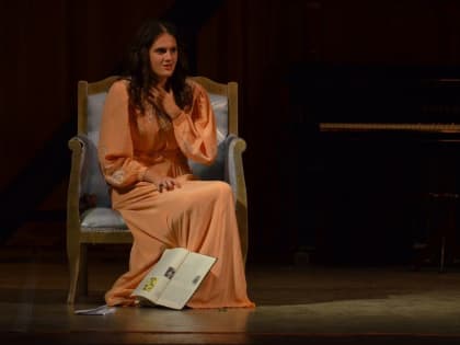 Актриса театра «Ремарка» Олеся Дубровина: После спектакля люди выходят со слезами на глазах