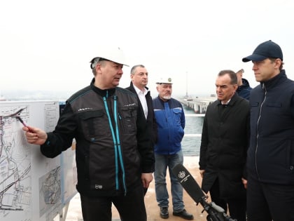 Денис Мантуров строительство перевалочного комплекса ТОАЗа в Тамани