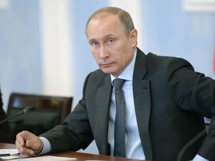 Путин поручил экспериментально ввести особую учебную программу для творческих профессий