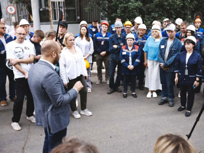 Вячеслав Федорищев посетил завод в Нефтегорске для обсуждения развития