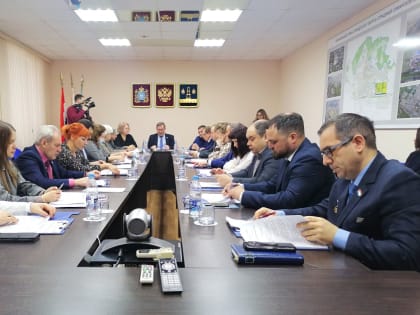 Депутаты одобрили изменения в Устав Отрадного
