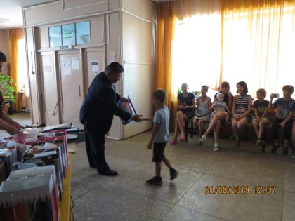 Акция «Собери ребенка в школу» в Кинель- Черкасском районе поможет  подготовиться к учебному году более ста  школьникам