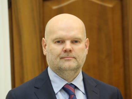 Глава региона Дмитрий Азаров представил нового министра культуры