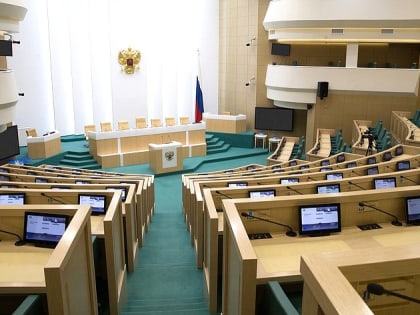 Сенатор предложил вернуть индексацию пенсий для работающих пенсионеров