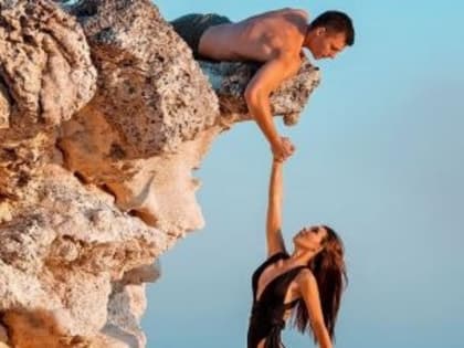 Что нашли силовики при обыске в доме блогера-миллионника Лерчек из Тольятти?