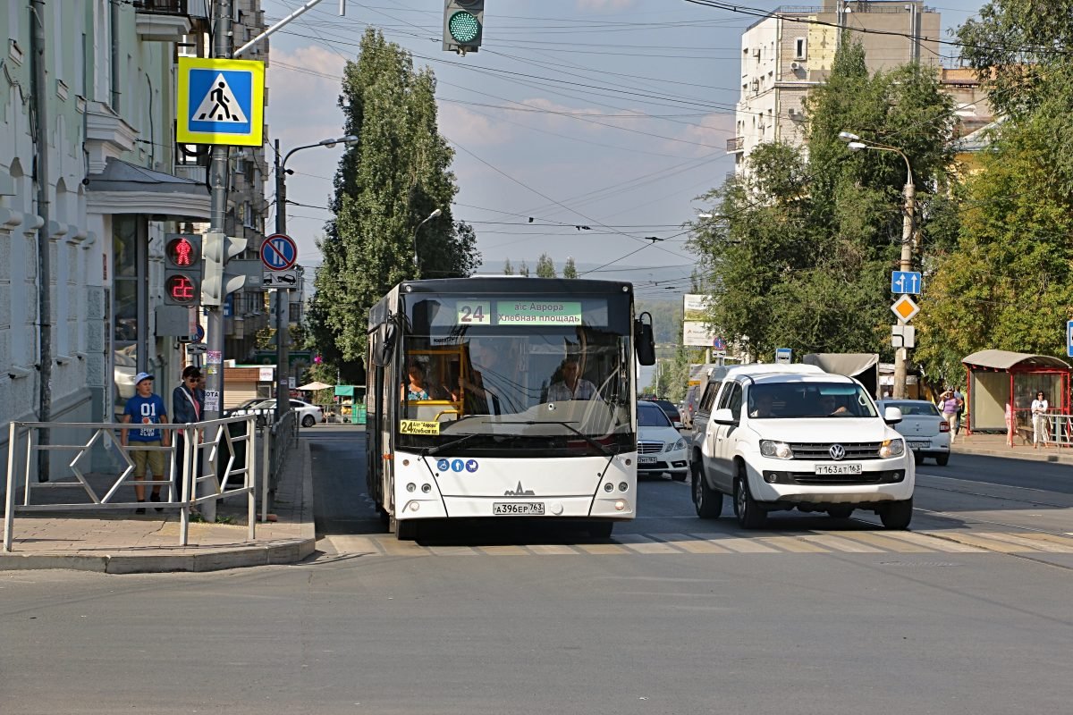 67 автобус самара остановки. Самарский автобус. Маршрутный автобус Самара. Маршрутки Самара. Общественный транспорт Самара.