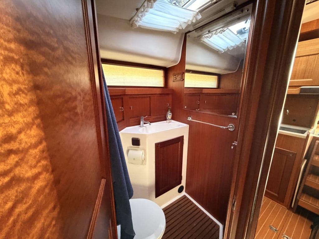 Thunderbird Marine24' Rampage 24 Express - Thunderbird Marine