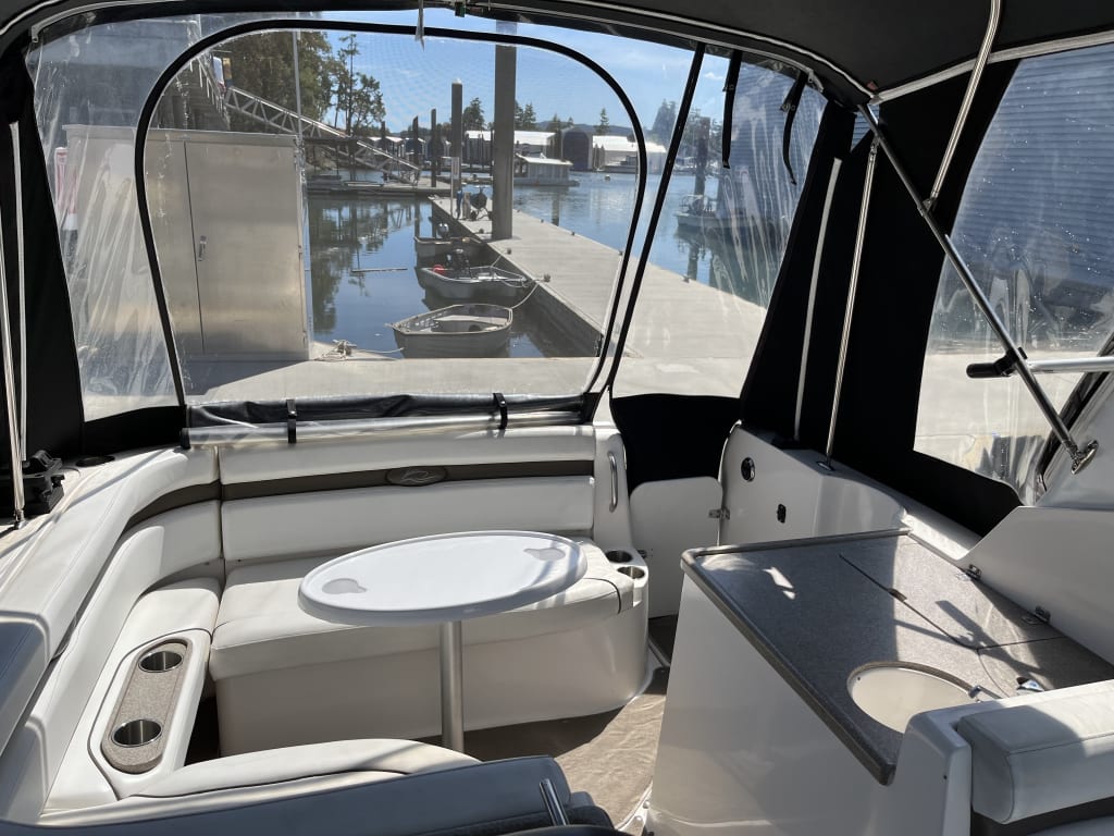 Thunderbird Marine28' Rinker 280 EC - Thunderbird Marine