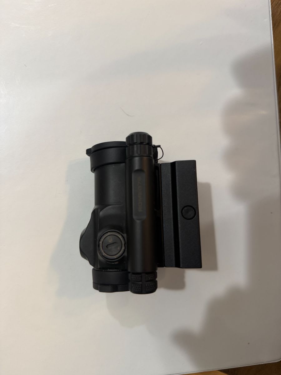 Sig Sauer ROMEO7S Compact Dot Sight Picatinny Mount Black