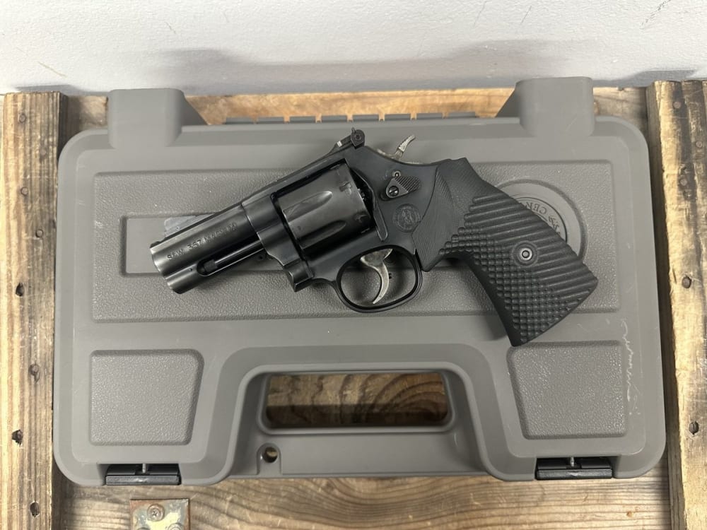 Smith & Wesson Model 586-7 L-COMP, L-Frame .357 Mag/.38 Special +P, 6-Shot, 3” Blued Carbon Steel Barrel, Cylinder