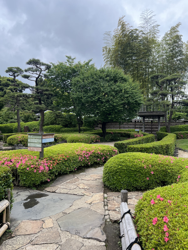 Hotel New Otani Japanese Garden grounds