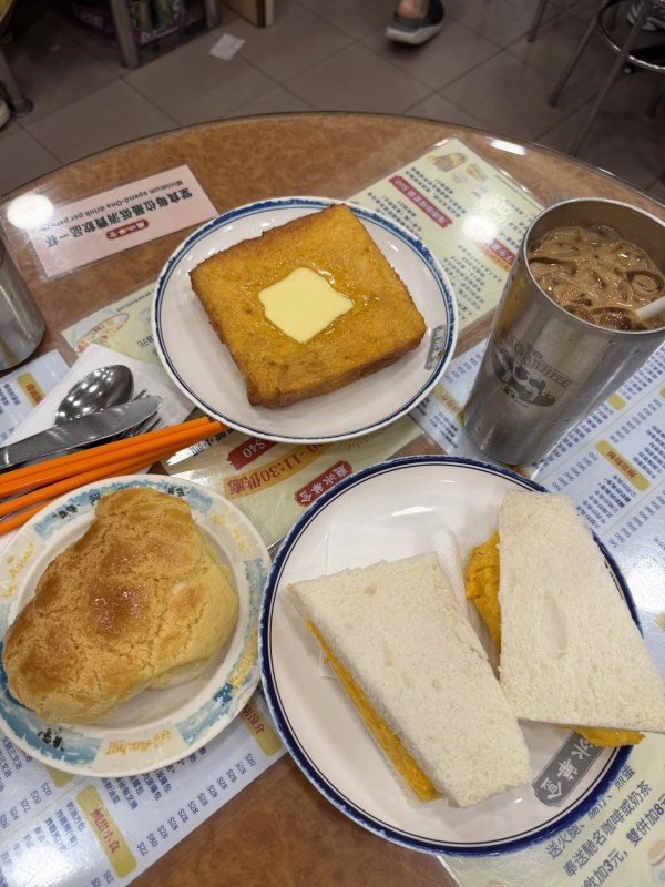 Typical Cha Chaan Teng Breakfast