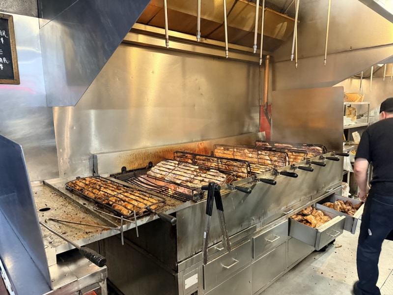 Ma Poule Mouille grilled chicken
