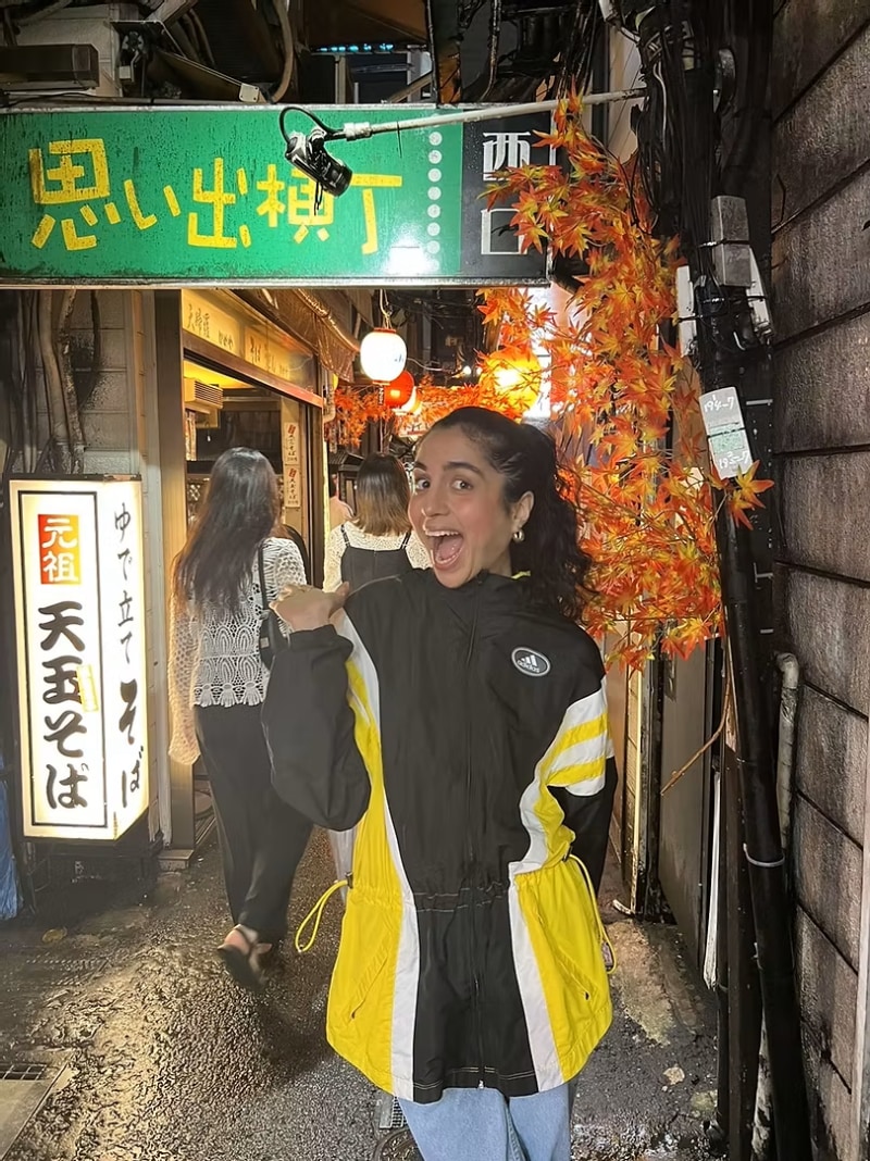 The stunning alleyways in Omoide Yokocho!