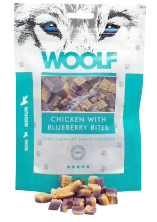 Woolf Chicken with Blueberry Bites 100g