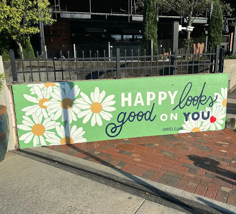 Artsy Elaine - Mural Artist in Atlanta, GA