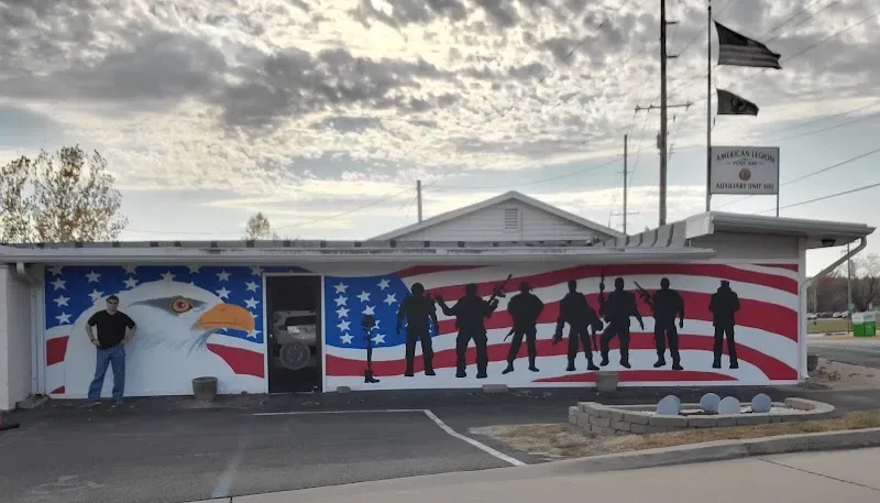 Off The Wall Murals - Mural Artist in St. Louis, MO