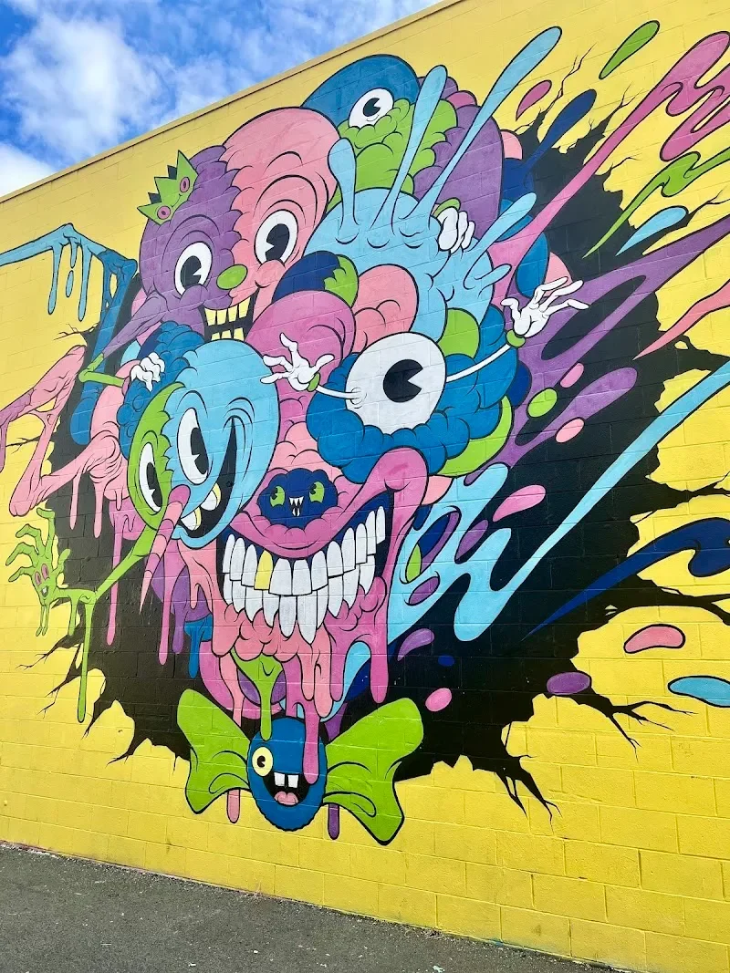 Street Art @ Cooke St and Auahi St in Honolulu, HI