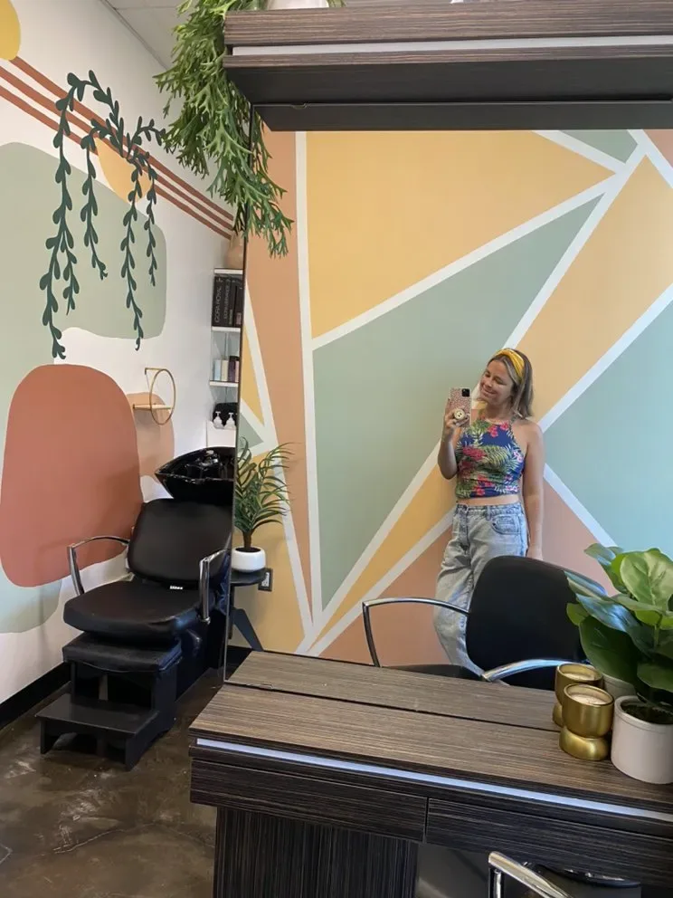 Modern Tropix Murals & Interior Design - Mural Artist in Garden Grove, CA