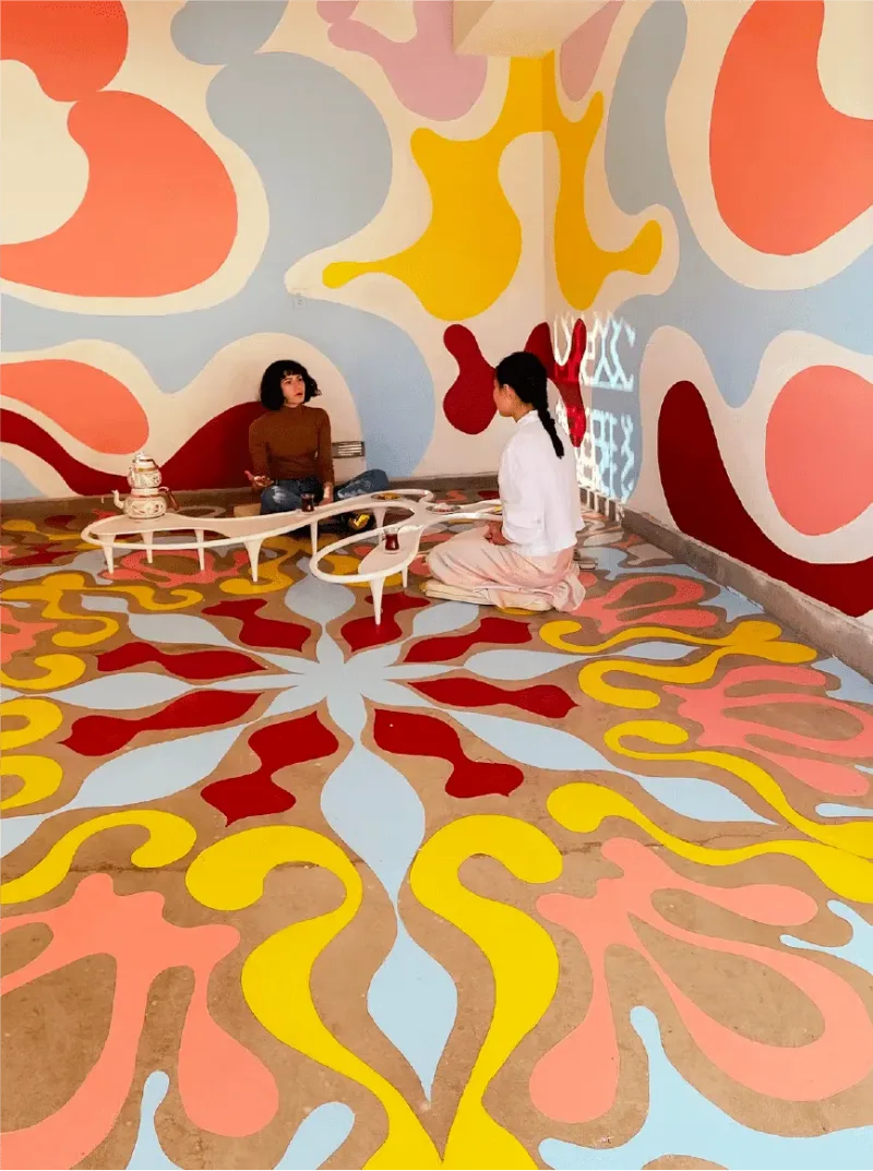 Organic Shapes in Coral and Gold Mural in Glendale, CA