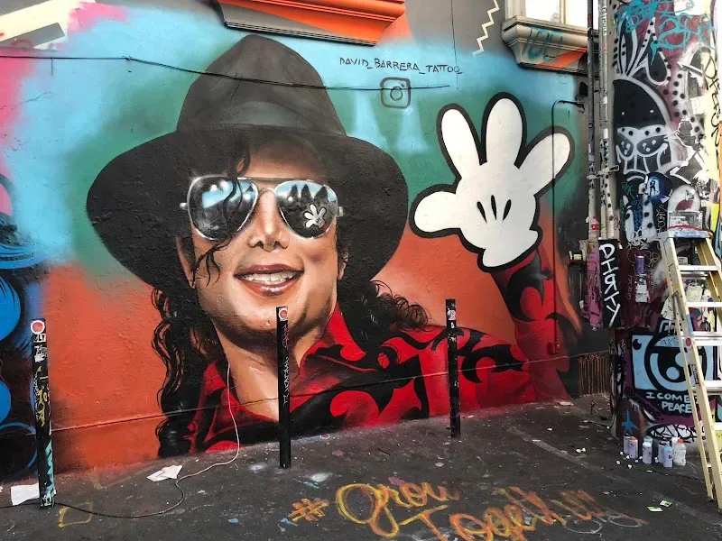 Melrose Mural Alley in Los Angeles, CA