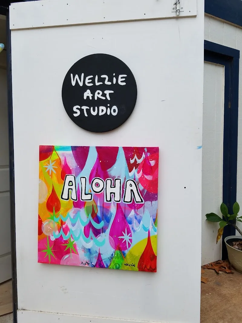 Welzie - Mural Artist