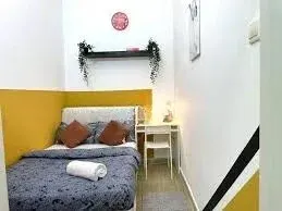 Comfortable partition room for rent in Bur Dubai