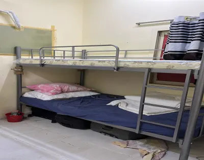 Executive bed space for rent in Bur Dubai