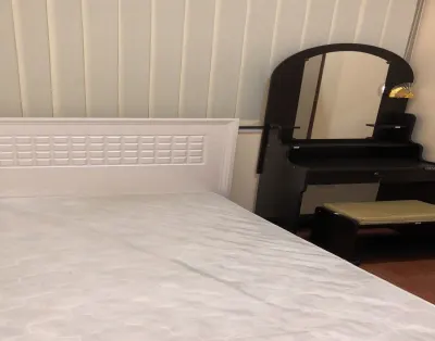 Comfortable partition room for rent in DIFC