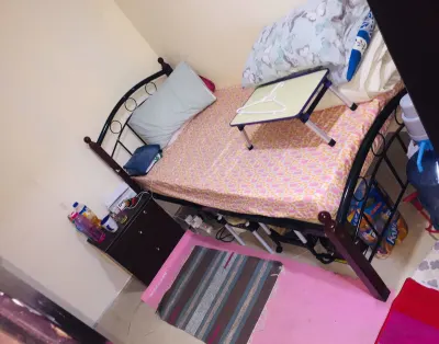 Comfortable partition room for rent in BurJuman – Khalid Bin Al Waleed Road