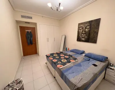 Master Room For Rent In 21st Century Tower – SZR