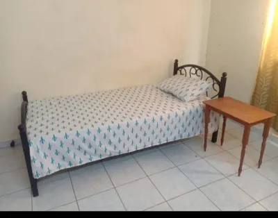 Comfortable partition room for rent in Bur Dubai