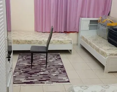 Beautifull bed space room for rent in Dubai Silicon oasis