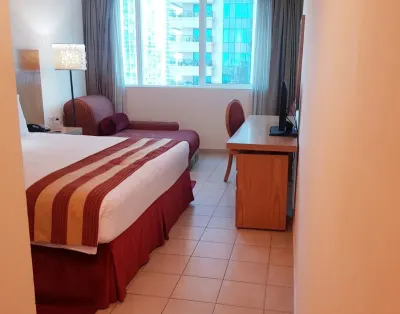 Fully Furnished Large Master Bed Room for rent in Dubai Marina