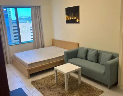 Fabulous Master Bed room for rent in Sheikh Zayed Road