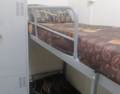 Bright bed space room for rent in Deira